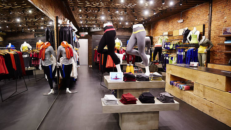 Bật mí 5 MẸO tìm nguồn hàng quần áo tập gym nữ uy tín và chất lượng 10 Fitness gear: Where to get the best workout clothes